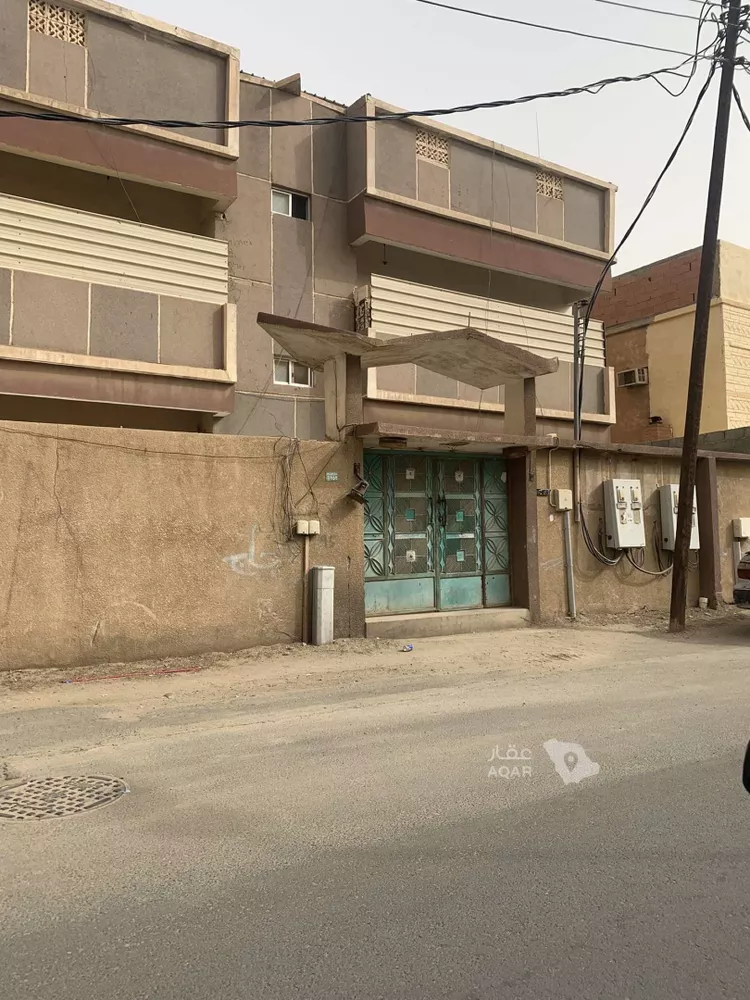عمارة للبيع في شارع البخاري ، حي الفهد ، بيشة ، بيشة صورة 2