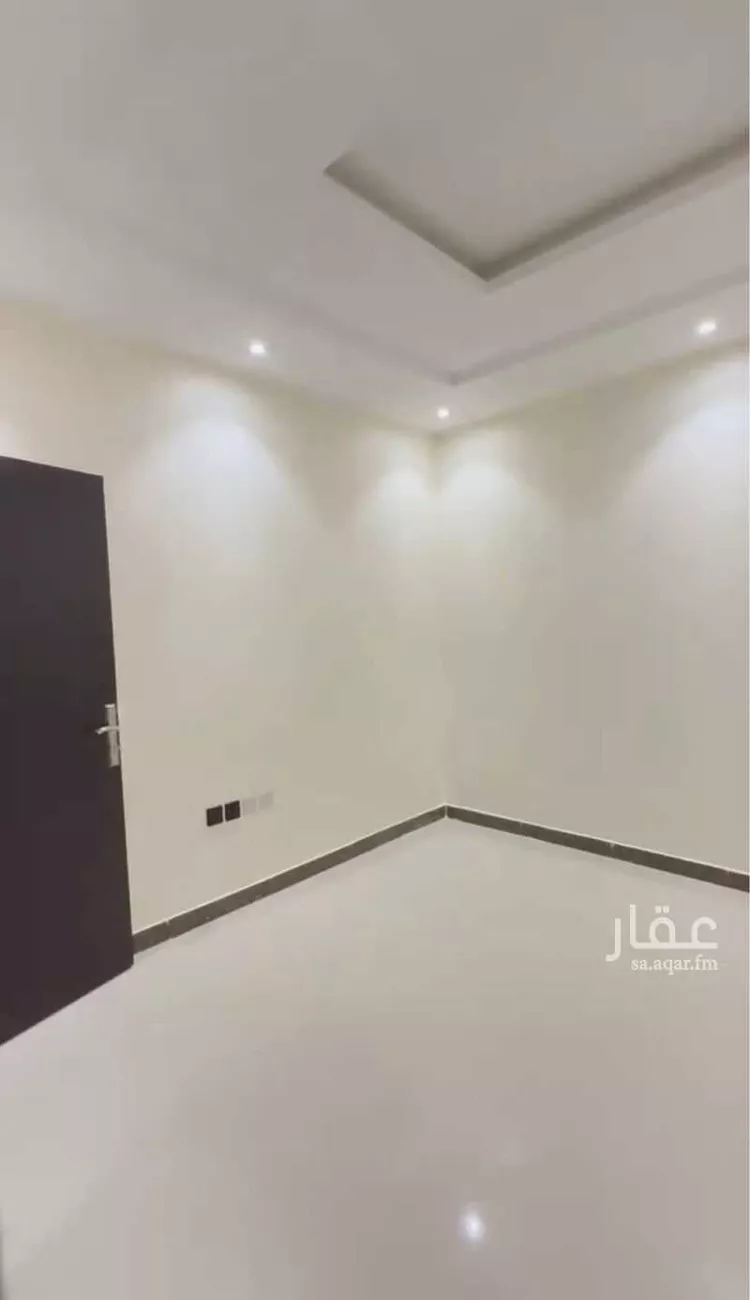 شقة للبيع في شارع سكاكا, حي ظهرة لبن, مدينة الرياض, منطقة الرياض صورة 3