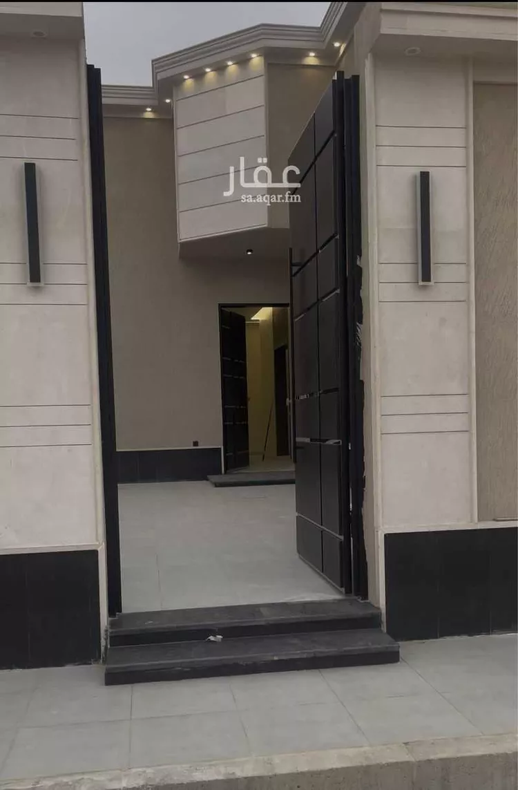 دور للبيع في شارع الحارث بن عبدالرحمن ، حرمة ، المجمعة