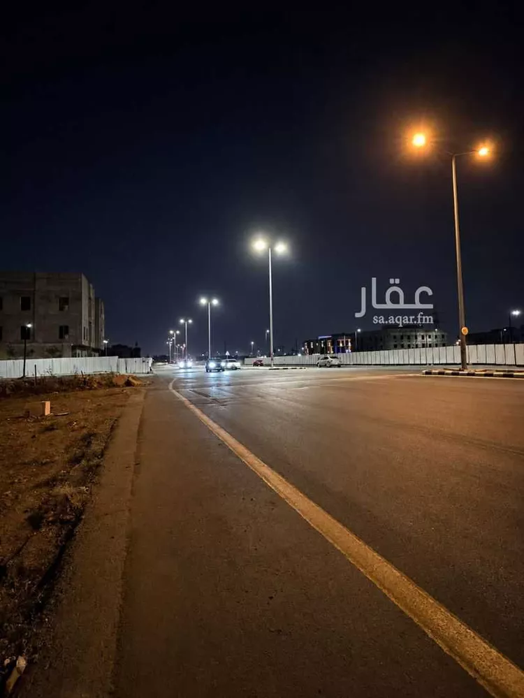 أرض للبيع في شارع نجران ، حي ظهرة لبن ، الرياض ، منطقة الرياض صورة 3