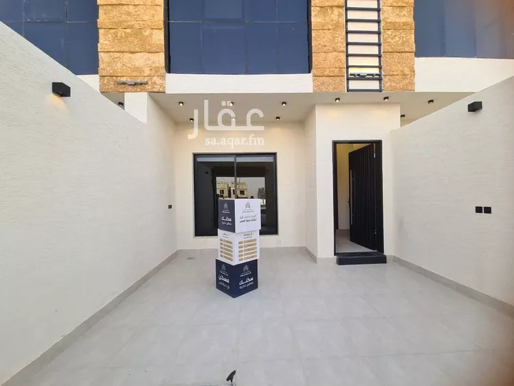 فيلا للبيع في شارع حسين الأبريقي, حي عكاظ, مدينة الرياض, منطقة الرياض صورة 4
