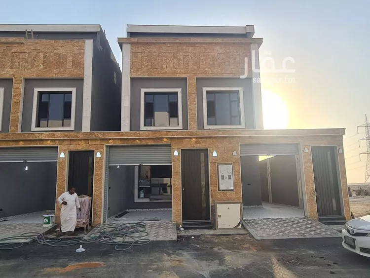 فيلا للبيع في شارع حسين الأبريقي, حي عكاظ, مدينة الرياض, منطقة الرياض صورة 2