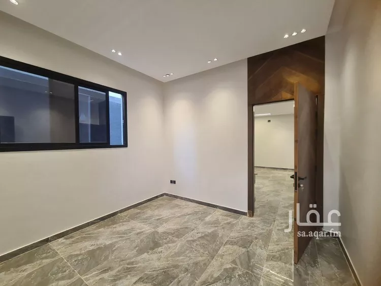 فيلا للبيع في شارع حسين الأبريقي, حي عكاظ, مدينة الرياض, منطقة الرياض صورة 5