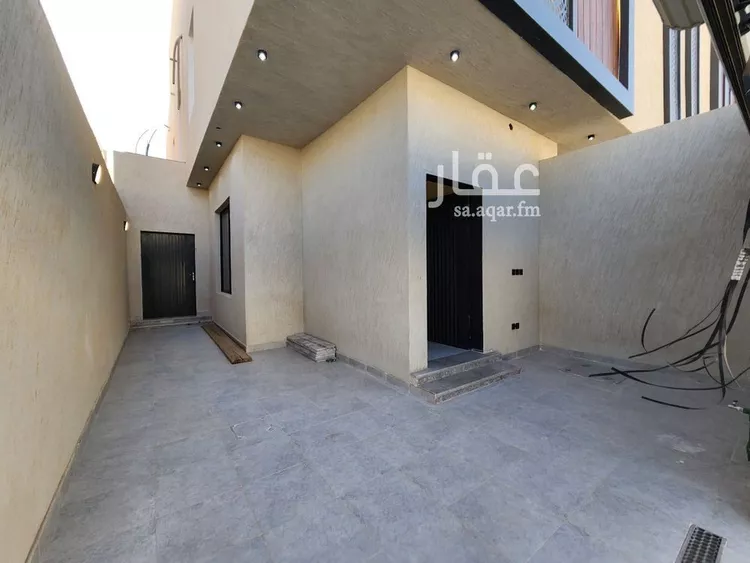 دور للبيع في شارع نجم الدين الأيوبي, حي السويدي, مدينة الرياض, منطقة الرياض صورة 4