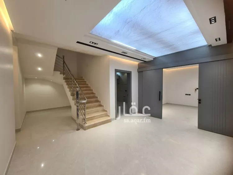 دور للبيع في شارع العزيزيه, حي طيبة, مدينة الرياض, منطقة الرياض صورة 5