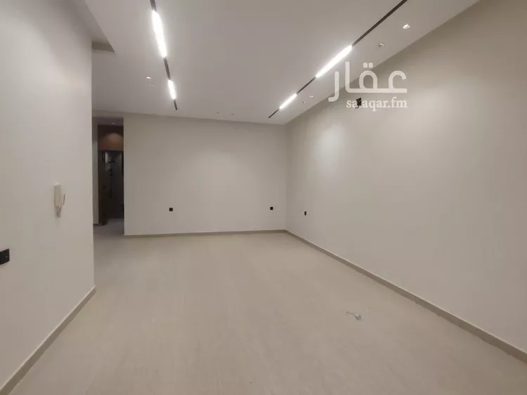 Floor for Sale in Riyadh Dahiat Namar 7