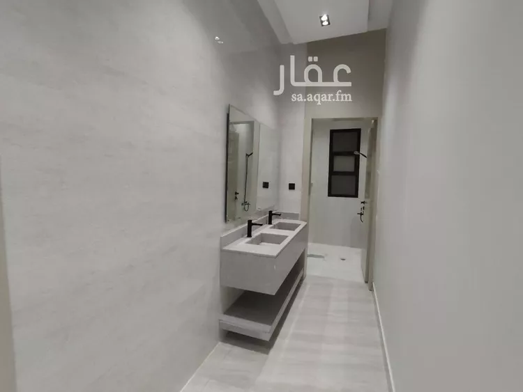 فيلا للبيع في شارع الامام مسلم, حي بدر, مدينة الرياض, منطقة الرياض صورة 5