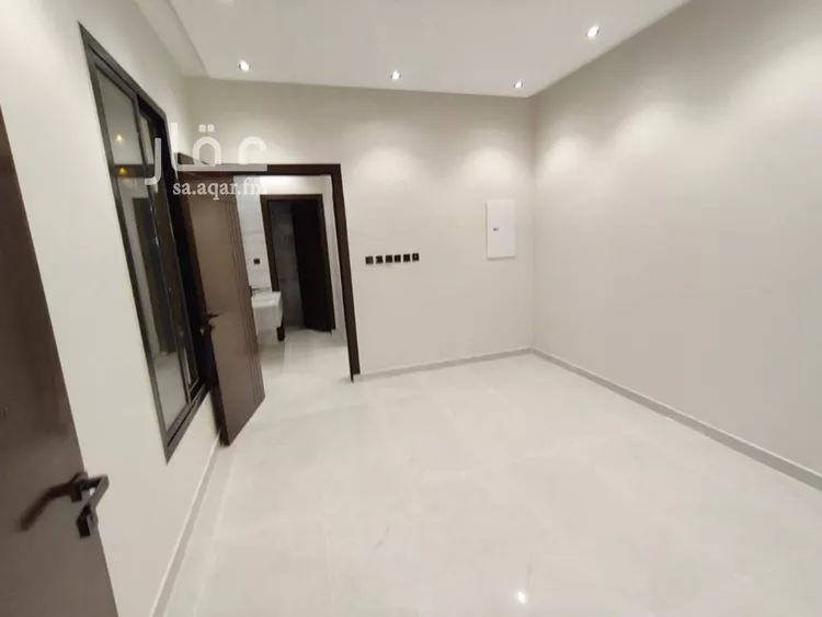 دور للبيع في شارع العزيزيه, حي طيبة, مدينة الرياض, منطقة الرياض 9
