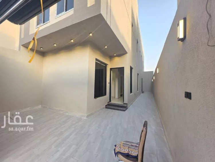 فيلا للبيع في شارع العزيزيه, حي طيبة, مدينة الرياض, منطقة الرياض صورة 2