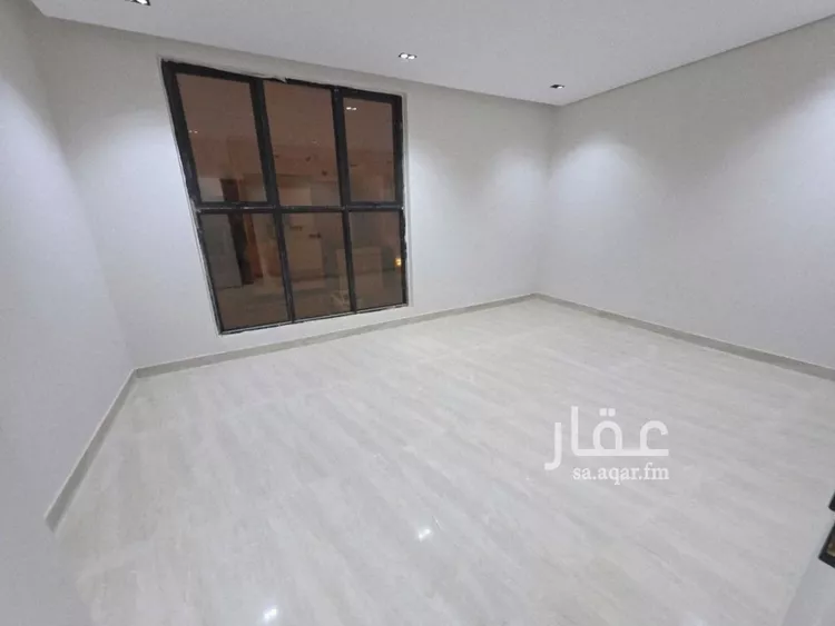 دور للبيع في شارع ريس, حي بدر, مدينة الرياض, منطقة الرياض صورة 4