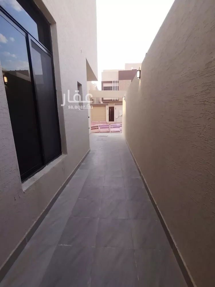شقة للبيع في شارع العزيزيه, حي طيبة, مدينة الرياض, منطقة الرياض صورة 3