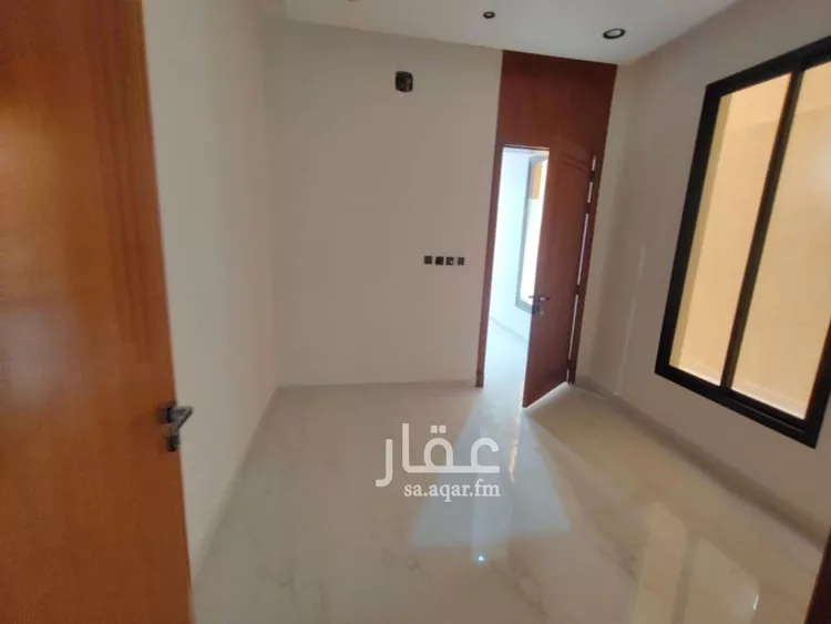 فيلا للبيع في شارع العزيزيه, حي طيبة, مدينة الرياض, منطقة الرياض 9