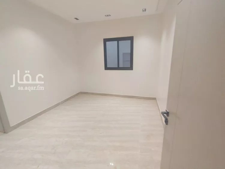 فيلا للبيع في شارع ابن نعيم, حي طيبة, مدينة الرياض, منطقة الرياض 8