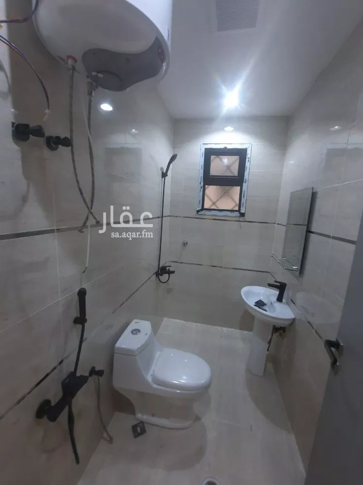فيلا للبيع في شارع الامام مسلم, حي بدر, مدينة الرياض, منطقة الرياض 14