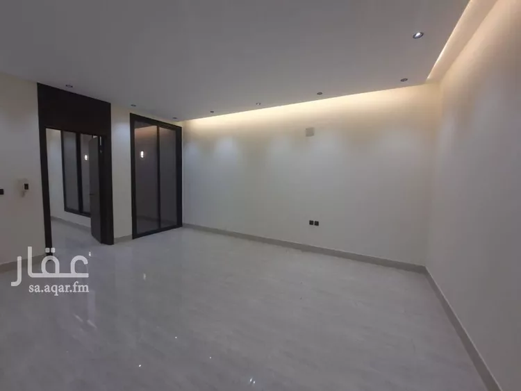 Floor for Sale in Riyadh Al Uraija Al Gharbiyah 12
