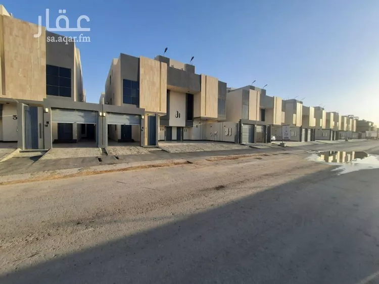 دور للبيع في شارع محمد بن شيبة, حي طويق, مدينة الرياض, منطقة الرياض صورة 3