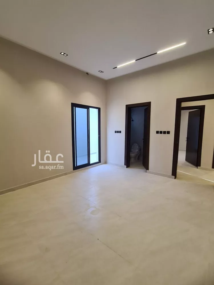 فيلا للبيع في شارع العزيزيه, حي طيبة, مدينة الرياض, منطقة الرياض 12