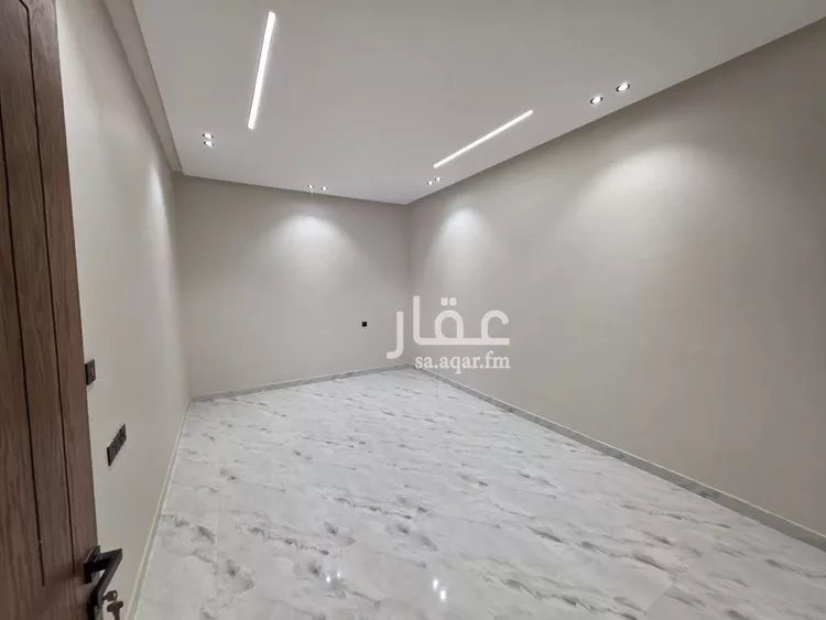 فيلا للبيع في شارع العزيزيه, حي طيبة, مدينة الرياض, منطقة الرياض 9
