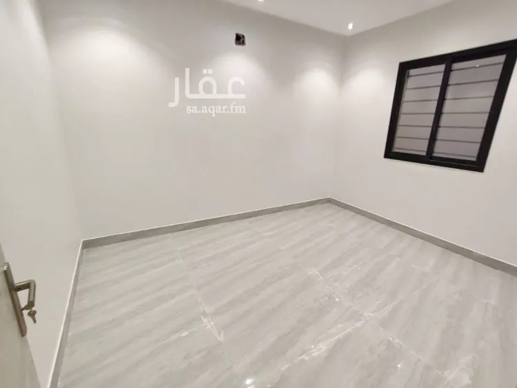 دور للبيع في شارع رفحاء, حي طيبة, مدينة الرياض, منطقة الرياض 10