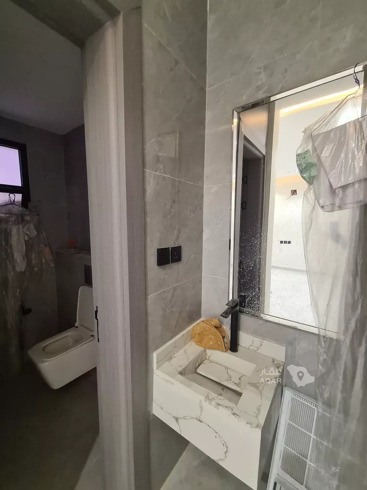 دور للبيع في شارع العزيزيه, حي طيبة, مدينة الرياض, منطقة الرياض 10