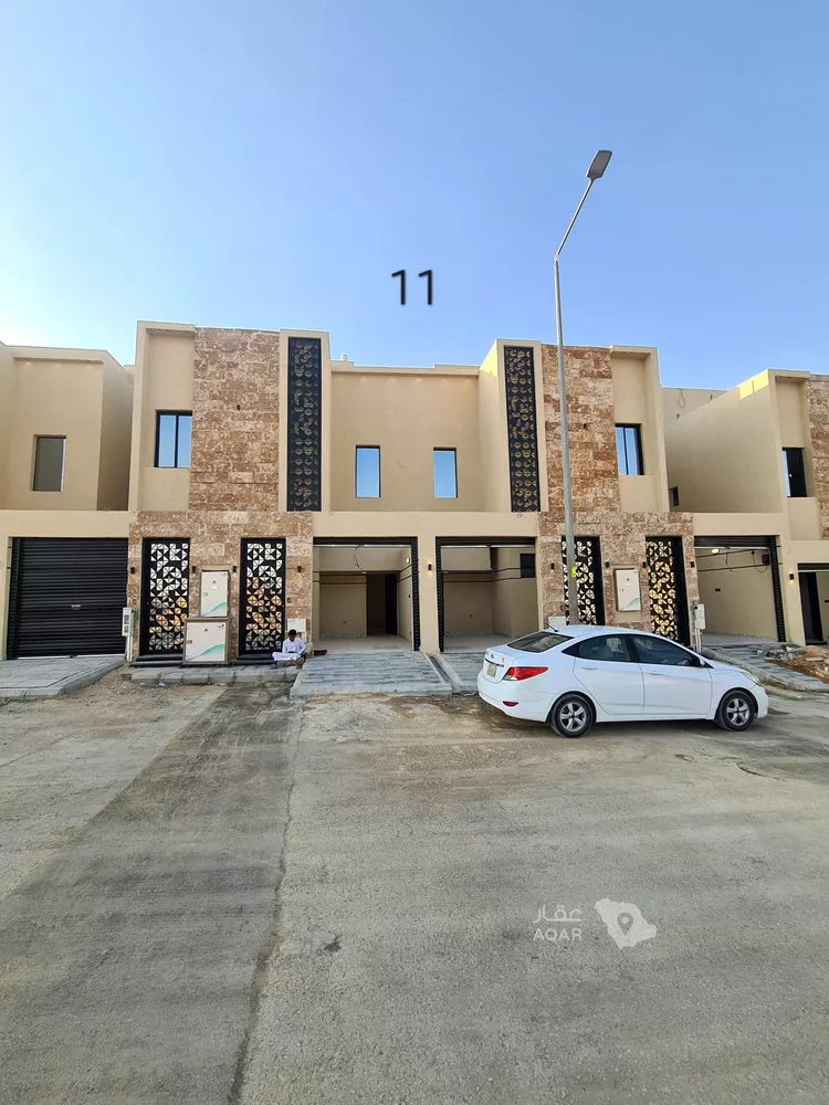 فيلا للبيع في شارع العزيزيه, حي طيبة, مدينة الرياض, منطقة الرياض
