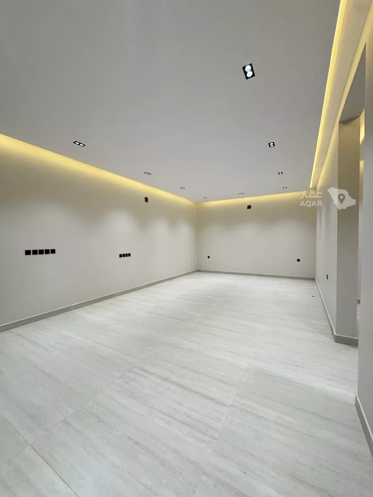 Floor for Sale in Riyadh Dahiat Namar ุตูุฑุฉ 2