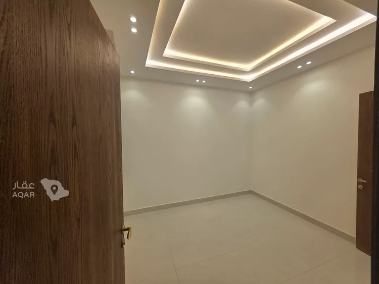 فيلا للبيع في شارع القاسم الديمرتي, حي بدر, مدينة الرياض, منطقة الرياض 9