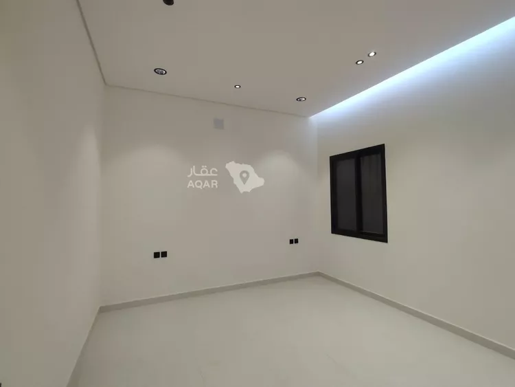 دور للبيع في شارع العزيزيه, حي طيبة, مدينة الرياض, منطقة الرياض 6