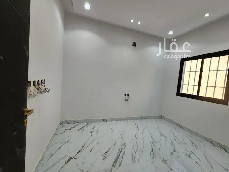 فيلا للبيع في شارع أم الخير الشامية, حي العريجاء الغربي, مدينة الرياض, منطقة الرياض صورة 4