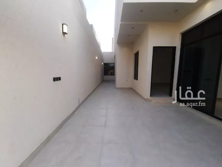 فيلا للبيع في شارع الزرابي, حي بدر, مدينة الرياض, منطقة الرياض صورة 3