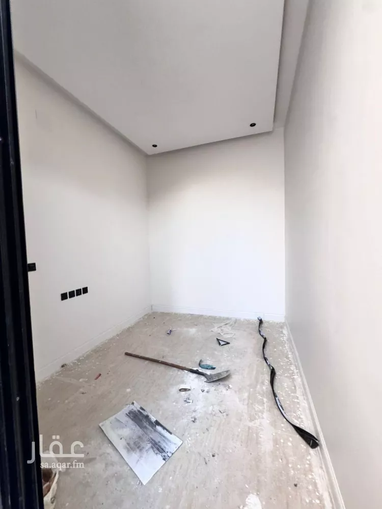 فيلا للبيع في شارع خديجة بنت خويلد, حي طويق, مدينة الرياض, منطقة الرياض صورة 2