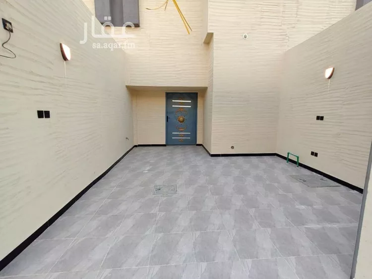 فيلا للبيع في شارع السخاء, حي بدر, مدينة الرياض, منطقة الرياض صورة 3