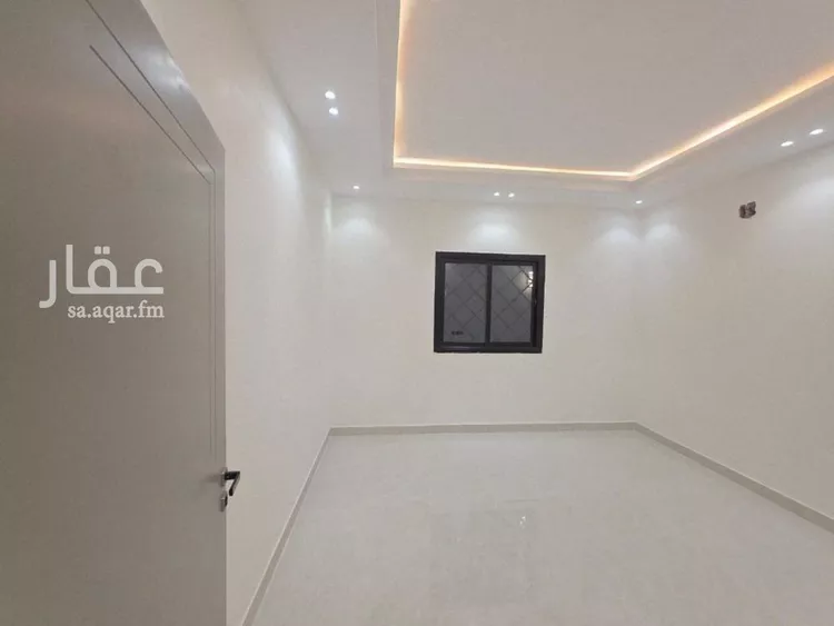 فيلا للبيع في شارع القاسم الديمرتي, حي بدر, مدينة الرياض, منطقة الرياض صورة 5