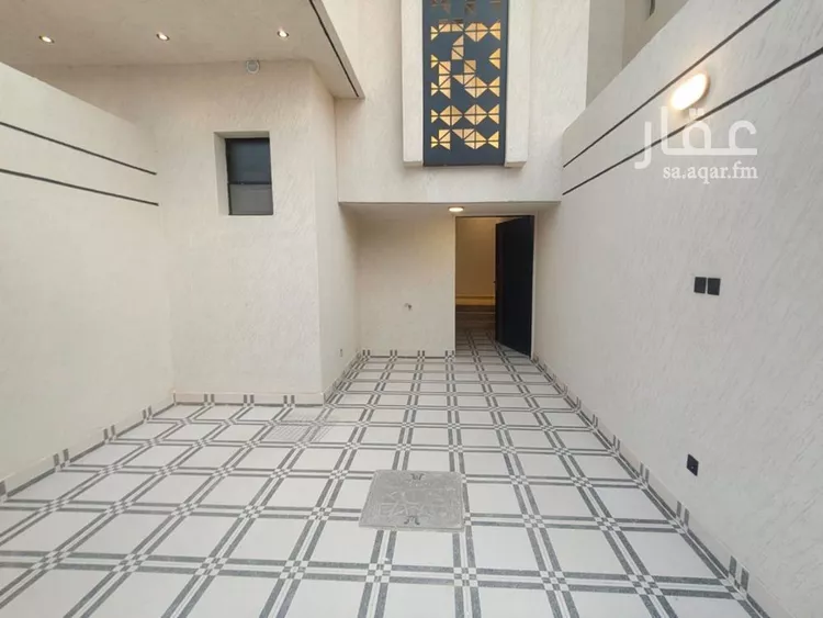 فيلا للبيع في شارع ابن نعيم, حي طيبة, مدينة الرياض, منطقة الرياض صورة 3