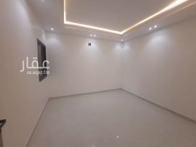 فيلا للبيع في شارع الامام مسلم, حي بدر, مدينة الرياض, منطقة الرياض 12