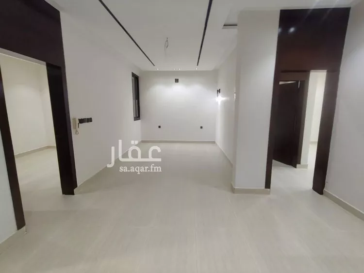 دور للبيع في شارع العزيزيه, حي طيبة, مدينة الرياض, منطقة الرياض 11