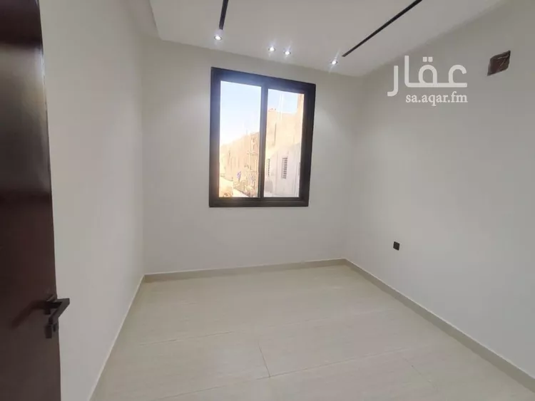 دور للبيع في شارع رفحاء, حي طيبة, مدينة الرياض, منطقة الرياض صورة 3