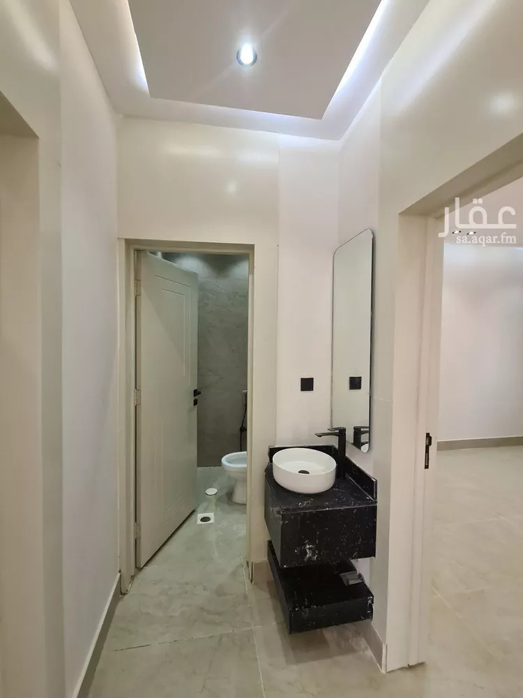 دور للبيع في شارع العزيزيه, حي طيبة, مدينة الرياض, منطقة الرياض 11