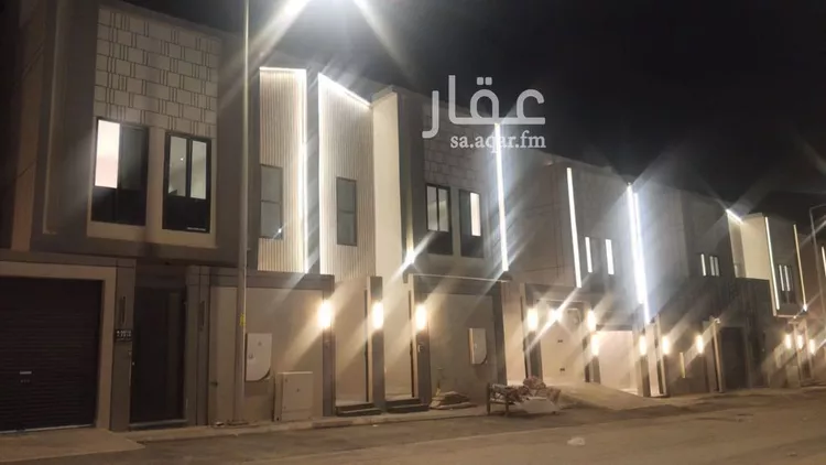 فيلا للبيع في شارع العزيزيه, حي طيبة, مدينة الرياض, منطقة الرياض صورة 2