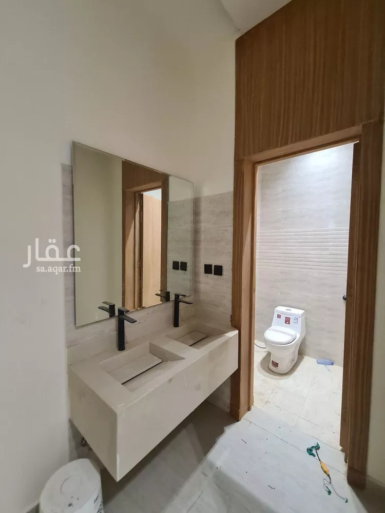 فيلا للبيع في شارع العزيزيه, حي طيبة, مدينة الرياض, منطقة الرياض صورة 5