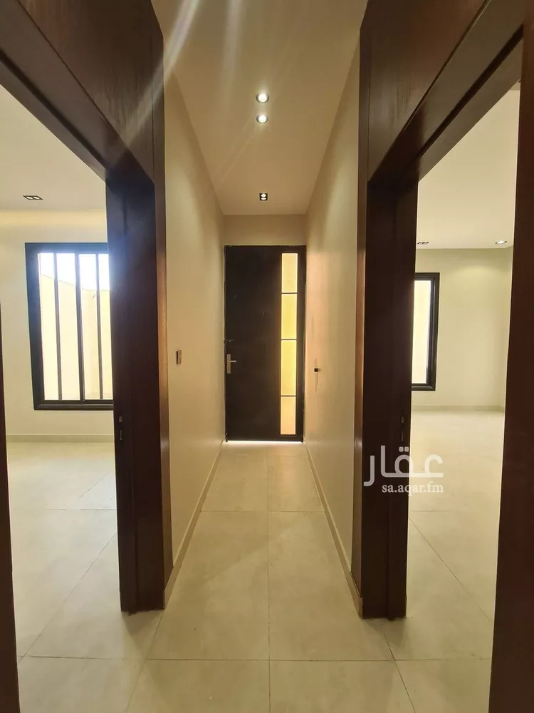 دور للبيع في شارع العزيزيه, حي طيبة, مدينة الرياض, منطقة الرياض 11