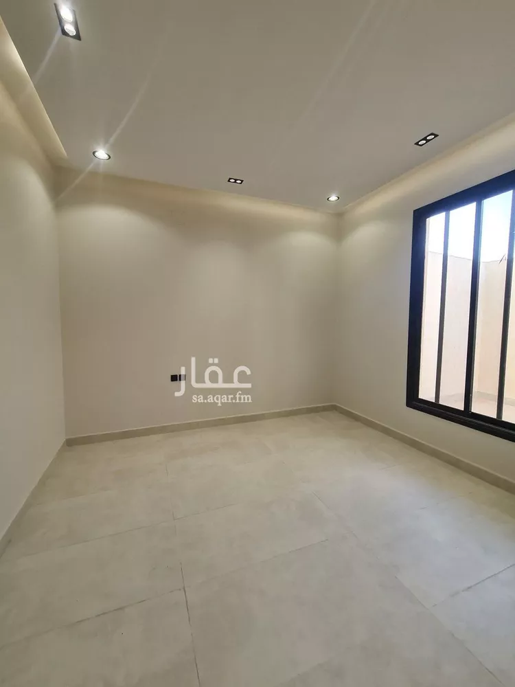 دور للبيع في شارع العزيزيه, حي طيبة, مدينة الرياض, منطقة الرياض 12