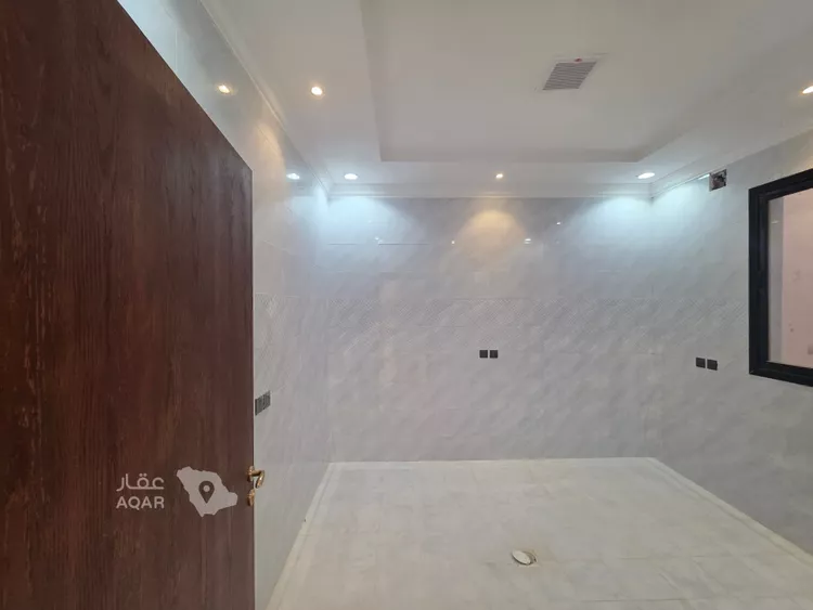 فيلا للبيع في شارع القاسم الديمرتي, حي بدر, مدينة الرياض, منطقة الرياض 5