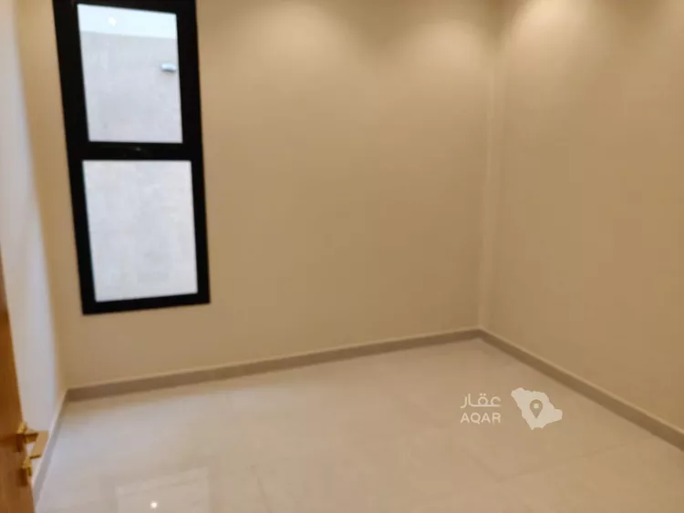 دور للبيع في شارع حجة الإسلام, حي عكاظ, مدينة الرياض, منطقة الرياض صورة 4