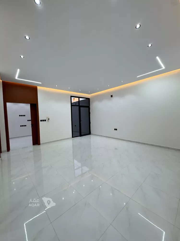 Floor for Sale in Riyadh Dahiat Namar