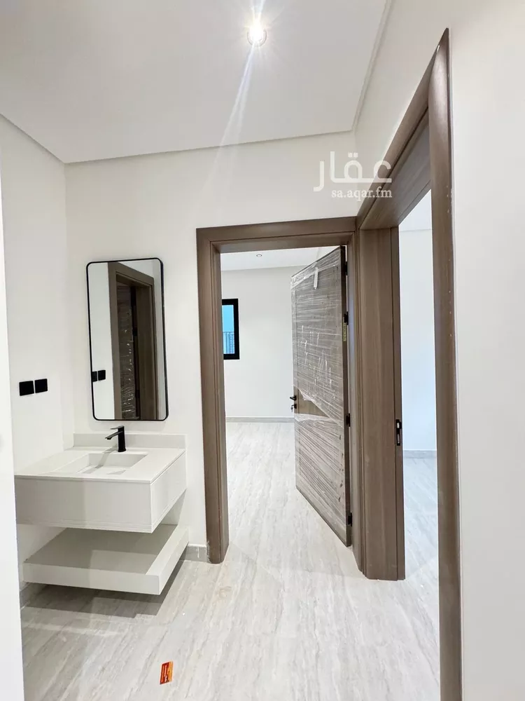 دور للبيع في شارع زيد بن خارجة, حي الزهرة, مدينة الرياض, منطقة الرياض صورة 5