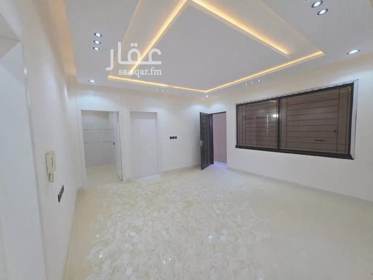 دور للبيع في شارع الامام مسلم, حي بدر, مدينة الرياض, منطقة الرياض صورة 5