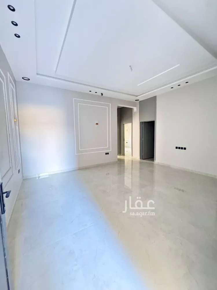 دور للبيع في شارع عبدالرحمن الداخل, حي طويق, مدينة الرياض, منطقة الرياض صورة 2