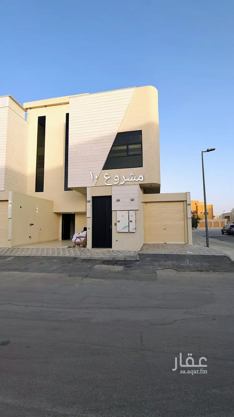 دور للبيع في شارع ميمونة بنت الحارث, حي ظهرة البديعة, مدينة الرياض, منطقة الرياض