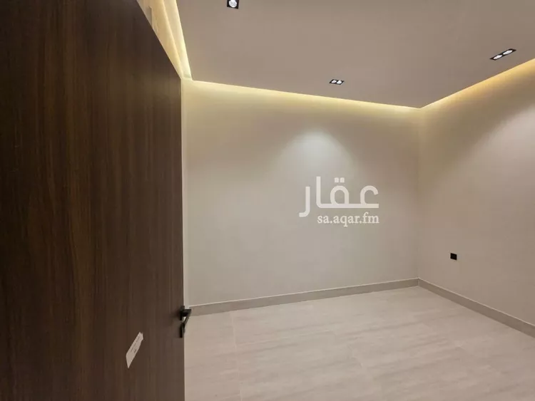 دور للبيع في شارع العزيزيه, حي طيبة, مدينة الرياض, منطقة الرياض صورة 5